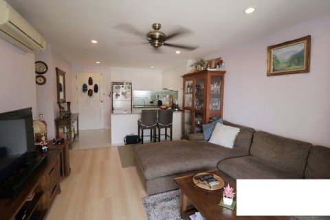 Condominio de 2 dormitorios en Hua Hin, Tailandia № 168517 - foto 5