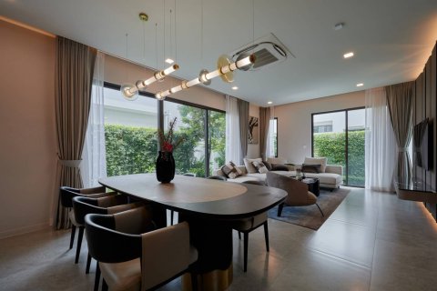 Maison à Bangkok, Thaïlande 4 chambres № 181171 - photo 2