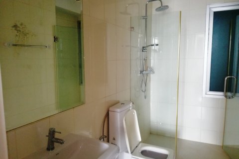 Condominio de 2 dormitorios en Bangkok, Tailandia № 66712 - foto 19