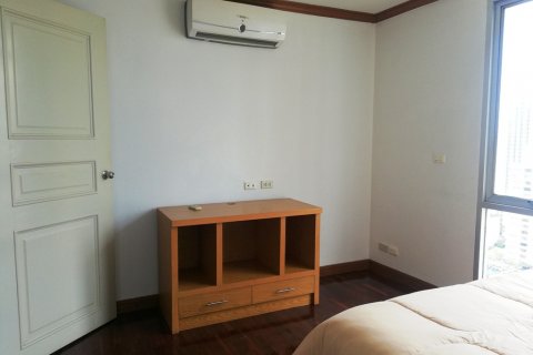Condominio de 2 dormitorios en Bangkok, Tailandia № 66712 - foto 16