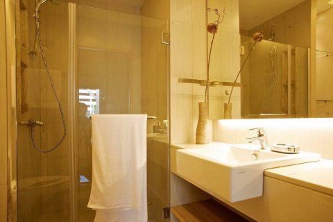 Condominio de 1 dormitorio en Bangkok, Tailandia № 66706 - foto 9