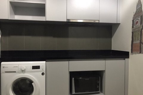 Condominio de 1 dormitorio en Bangkok, Tailandia № 66706 - foto 7