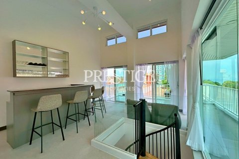 Condo in Pattaya, Thailand, 3 bedrooms  № 197941 - photo 14