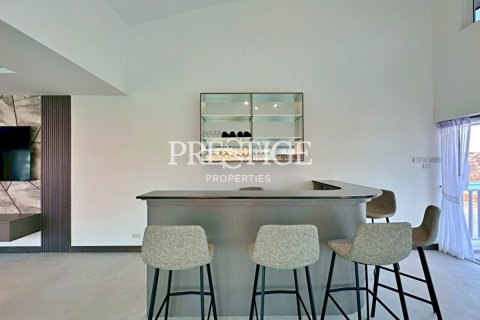 Condo in Pattaya, Thailand, 3 bedrooms  № 197941 - photo 13