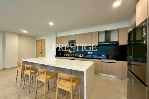Condominio de 4 dormitorios en Pattaya, Tailandia № 197935 - foto 10