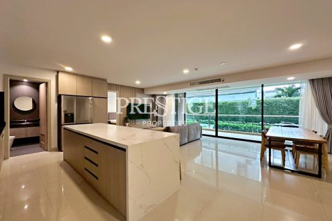 Condominio de 4 dormitorios en Pattaya, Tailandia № 197935 - foto 12