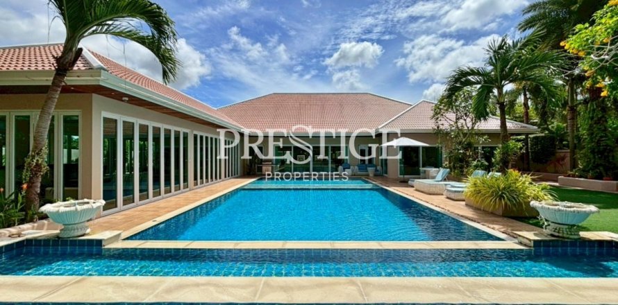 Casa de 5 dormitorios en Pattaya, Tailandia № 197936