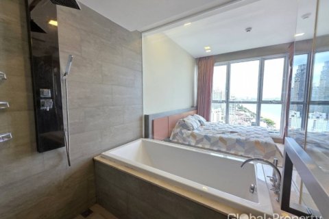 Condo in Pattaya, Thailand, 2 bedrooms № 177814 - photo 6