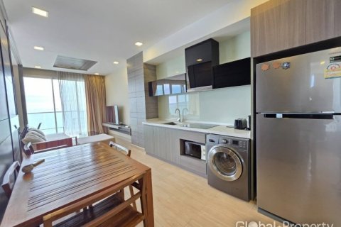Condo in Pattaya, Thailand, 2 bedrooms № 177814 - photo 11