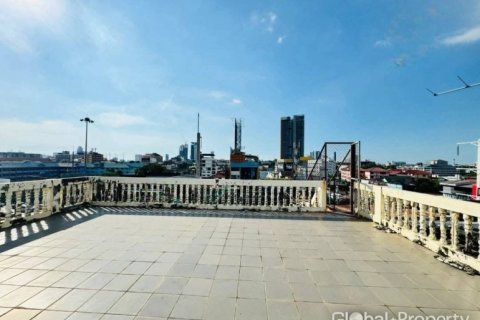 Коммерческая недвижимость в Паттайе, Таиланд  № 177812 - фото 3