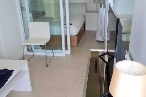 Studio in the Condo in Khlong San, Bangkok, Thailand № 148987 - Foto 4