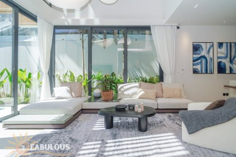 Chalet de 3 dormitorios en Chalong, Tailandia № 179227 - foto 2