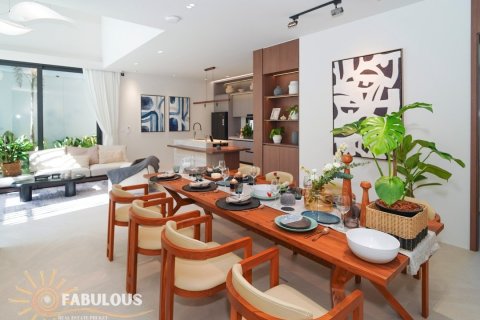 Chalet de 3 dormitorios en Chalong, Tailandia № 179227 - foto 19