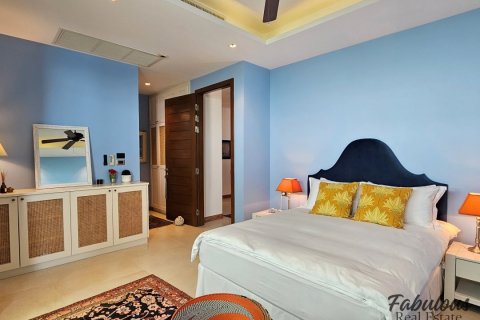 Villa in Bang Tao, Thailand 4 Schlafzimmer № 179221 - Foto 29