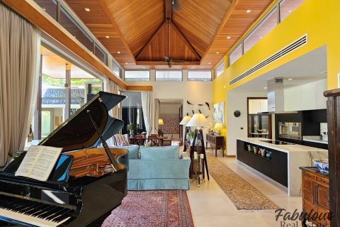 Villa in Bang Tao, Thailand 4 Schlafzimmer № 179221 - Foto 20