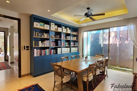 Villa in Bang Tao, Thailand 4 Schlafzimmer № 179221 - Foto 15