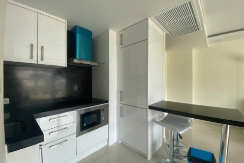 Sobre plano GRAND AVENUE RESIDENCE en Pattaya, Tailandia № 25455 - foto 10