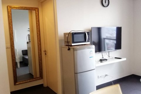 Condominio de 1 dormitorio en Pattaya, Tailandia № 176539 - foto 9