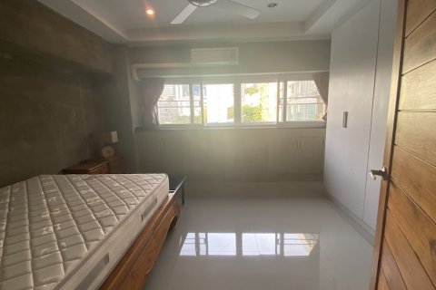 Condominio de 3 dormitorios en Khlong Toei, Bangkok, Tailandia № 200962 - foto 3