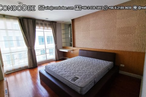 Reihenhaus in Watthana, Bangkok, Thailand 4 Schlafzimmer № 200964 - Foto 3