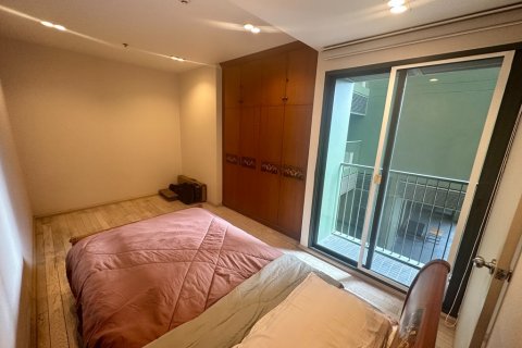 Condominio de 2 dormitorios en Bangkok, Tailandia № 65390 - foto 11