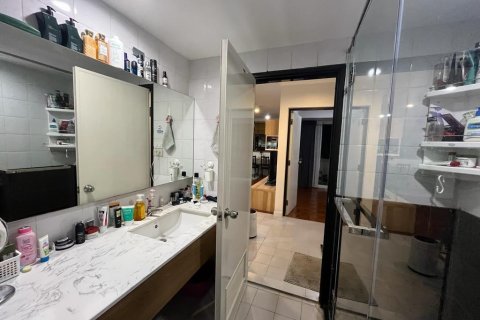 Condominio de 2 dormitorios en Bangkok, Tailandia № 65385 - foto 8