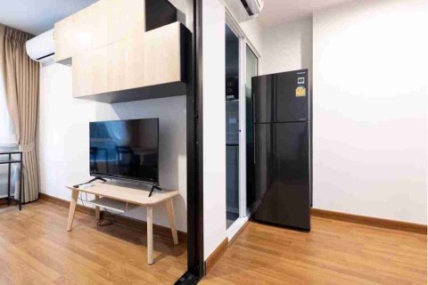 Condominio de 1 dormitorio en Bangkok, Tailandia № 208667 - foto 5