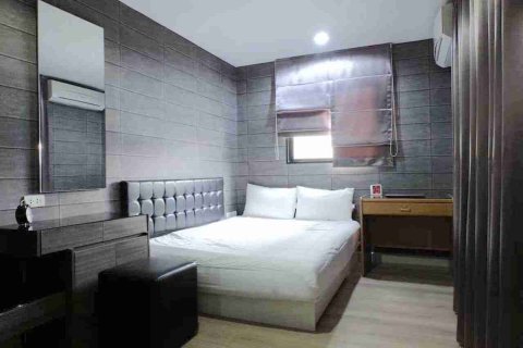 Condominio de 1 dormitorio en Bangkok, Tailandia № 208663 - foto 5