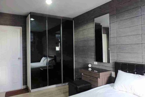 Condominio de 1 dormitorio en Bangkok, Tailandia № 208663 - foto 3