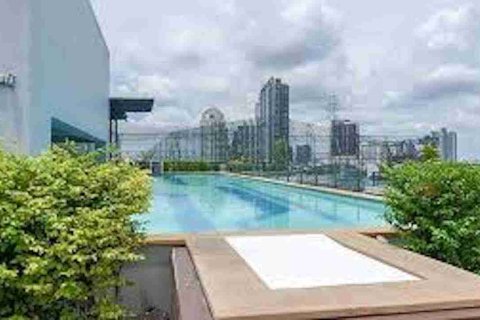 Condominio de 1 dormitorio en Bangkok, Tailandia № 208666 - foto 2