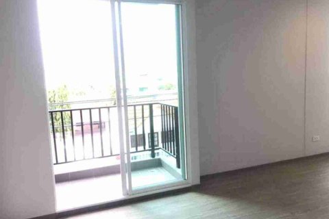 Condominio de 1 dormitorio en Bangkok, Tailandia № 208664 - foto 8