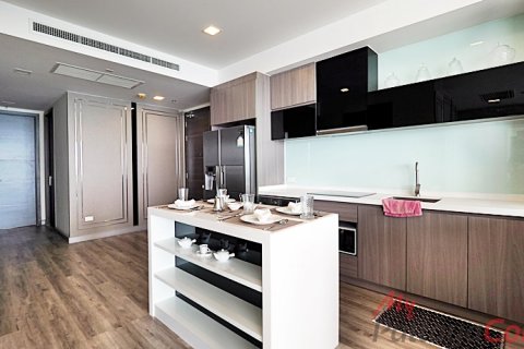 Condominio de 3 dormitorios en Pattaya, Tailandia № 32526 - foto 2