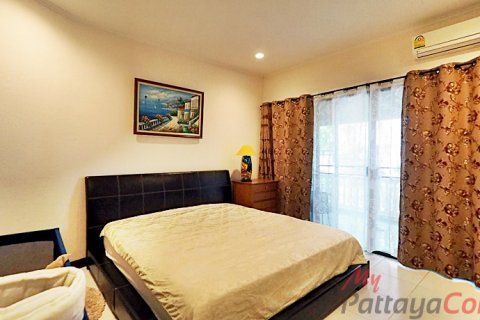 Condominio de 3 dormitorios en Pattaya, Tailandia № 32523 - foto 6