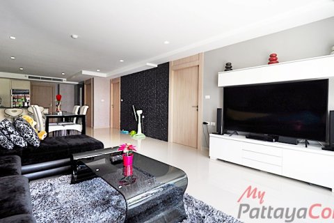 Condominio de 2 dormitorios en Bang Lamung, Tailandia № 32527 - foto 13