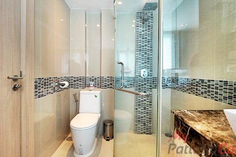 Condominio de 2 dormitorios en Bang Lamung, Tailandia № 32527 - foto 6