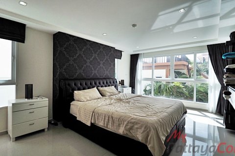 Condominio de 2 dormitorios en Bang Lamung, Tailandia № 32527 - foto 4