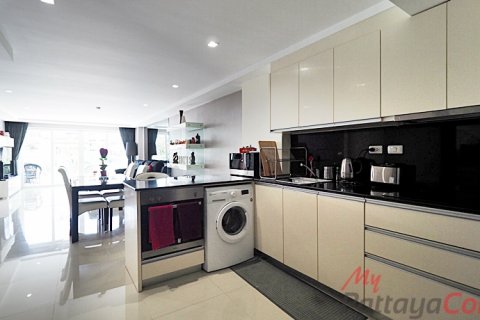 Condominio de 2 dormitorios en Bang Lamung, Tailandia № 32527 - foto 14