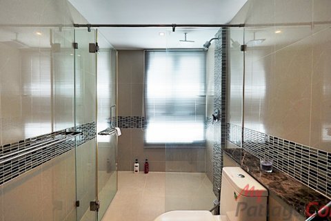 Condominio de 2 dormitorios en Bang Lamung, Tailandia № 32527 - foto 9