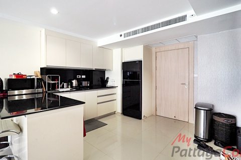 Condominio de 2 dormitorios en Bang Lamung, Tailandia № 32527 - foto 15