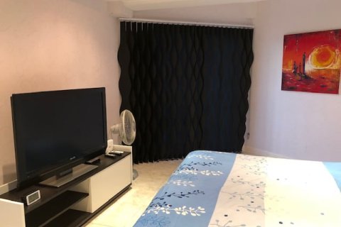 Condominio de 1 dormitorio en Pattaya, Tailandia № 205333 - foto 4