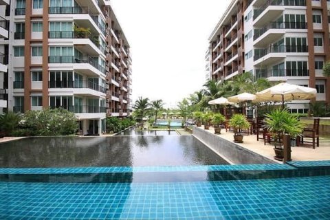 Condominio de 2 dormitorios en Pattaya, Tailandia № 205331 - foto 4