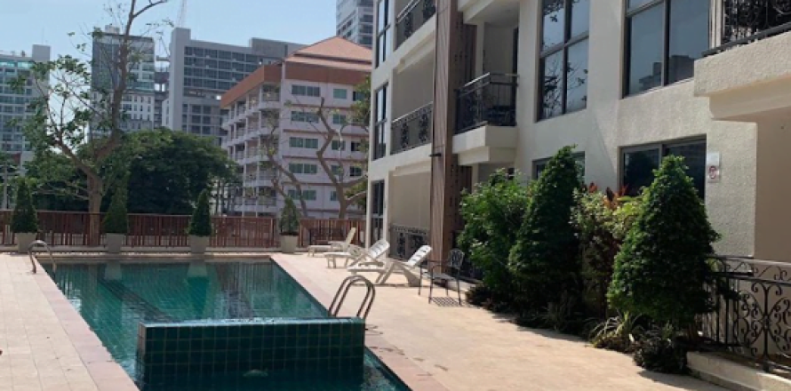 Estudio en el condominio en Pattaya, Tailandia № 205330