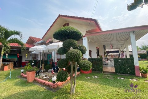 House in San Sai, Thailand 3 bedrooms № 55422 - photo 2