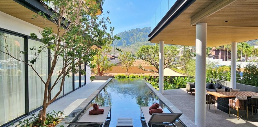 Chalet de 4 dormitorios en Bang Tao, Tailandia № 179706