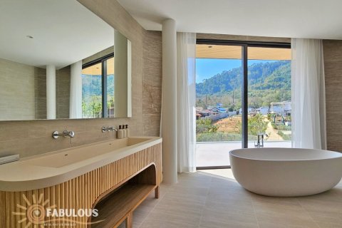 Chalet de 4 dormitorios en Bang Tao, Tailandia № 179706 - foto 19