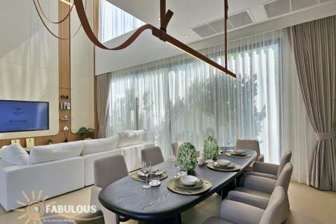 Chalet de 4 dormitorios en Bang Tao, Tailandia № 179706 - foto 16