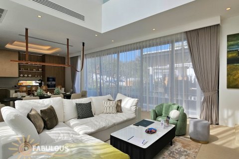 Chalet de 4 dormitorios en Bang Tao, Tailandia № 179706 - foto 15