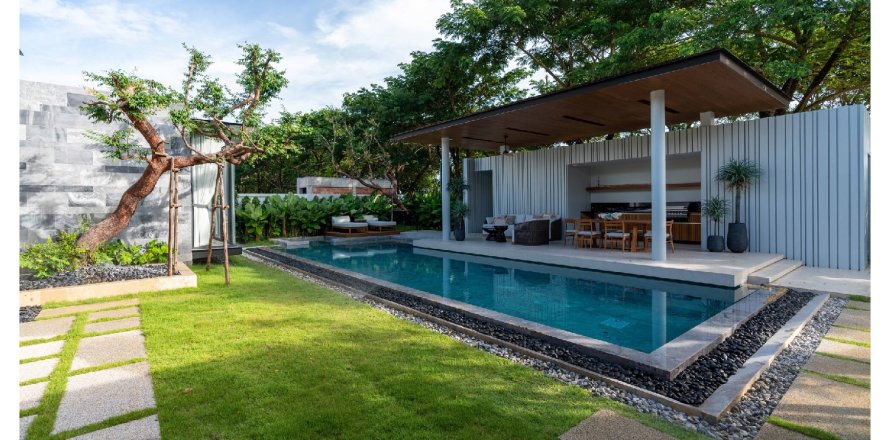 Villa in Kamala, Thailand 3 Schlafzimmer № 170217