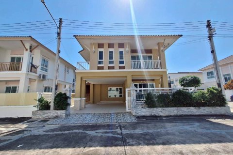 Reihenhaus in Hua Hin, Thailand 4 Schlafzimmer № 154094