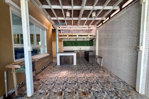 Adosado de 4 dormitorios en Hua Hin, Tailandia № 154094 - foto 13